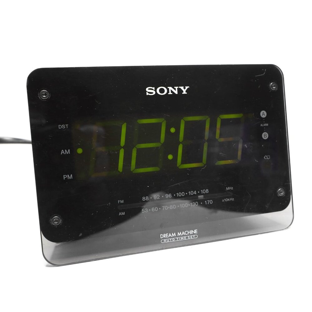 Sony Dream Machine ICF-C414 Clock Radio - Large Green LED - Tested & Working